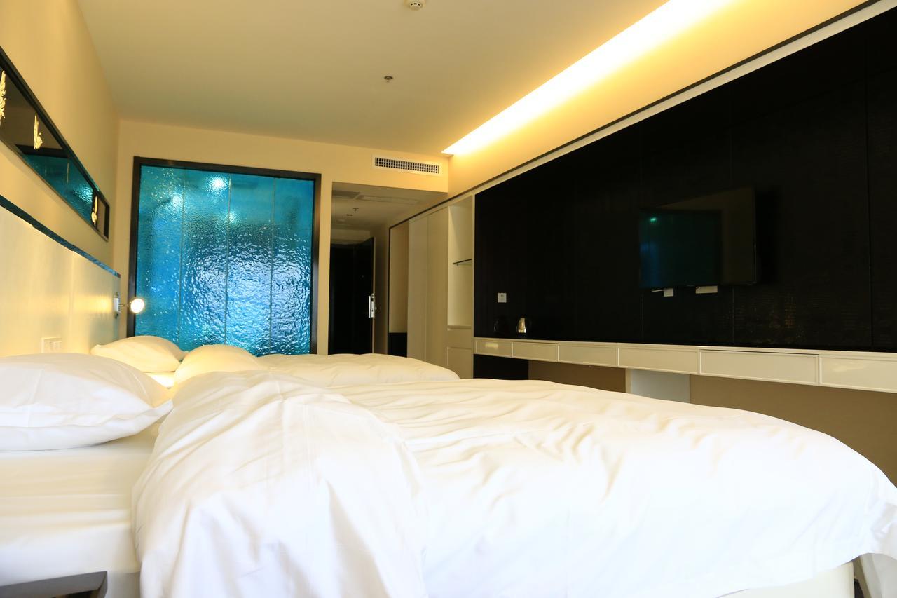 D•Mark Hotel Гуейян Екстериор снимка